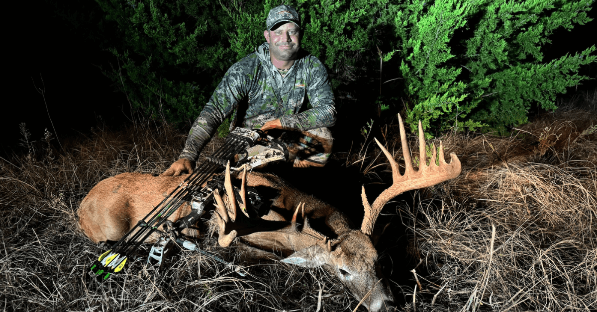 Featured Image for The Story of Bruce Willis’ Big Buck